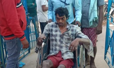 बसना और सरायपाली निर्वाचन क्षेत्र में लोग उत्साह से मतदान केंद्र पहुंच रहे