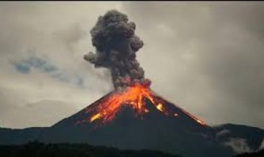 हवाई में ज्वालामुखी से लावा फूटा, 150 फुट से ज्यादा ऊंचाई तक पहुंचा